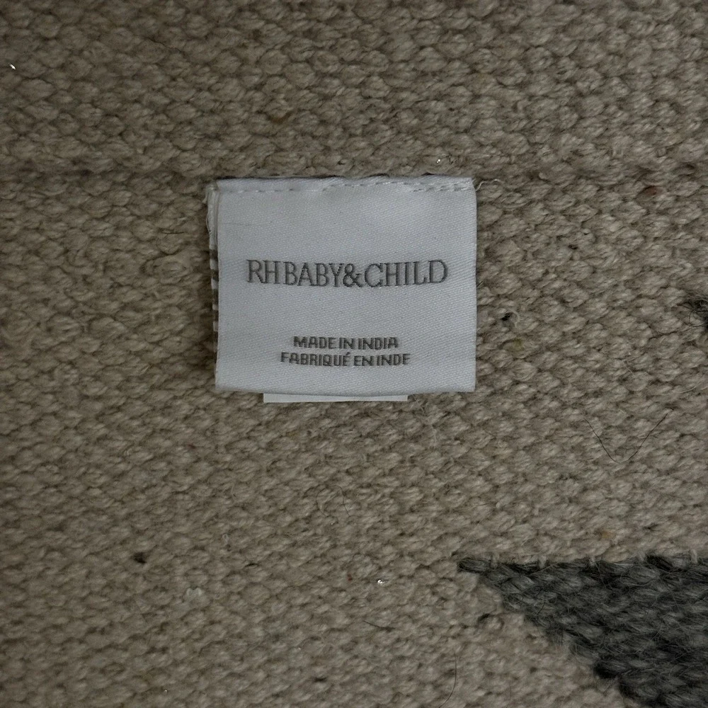 Restoration‎ Hardware 15x24 Aztec Wall Tapestry Boho Southwestern Neutral Wool